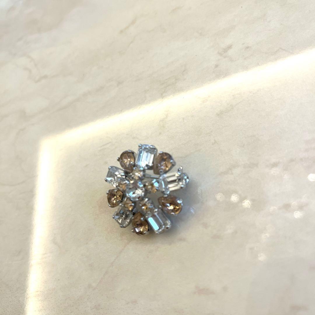 売約済　フォクシー　ブローチ