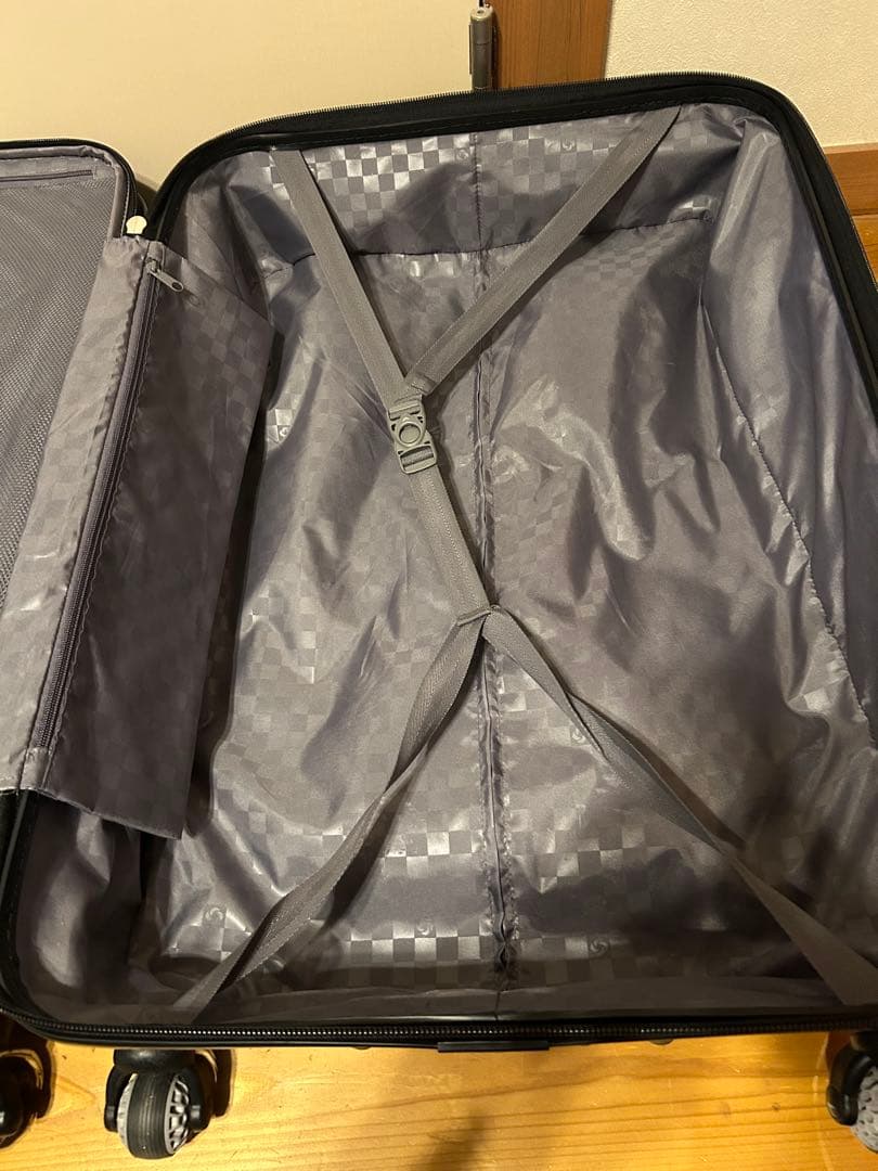 サムソナイト キャリーケース 大容量 大型 スーツケース 四輪 アジャスター付き