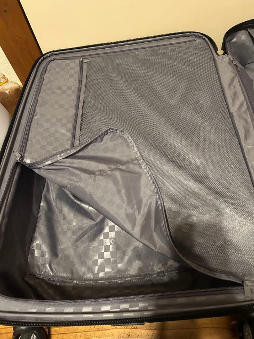 サムソナイト キャリーケース 大容量 大型 スーツケース 四輪 アジャスター付き