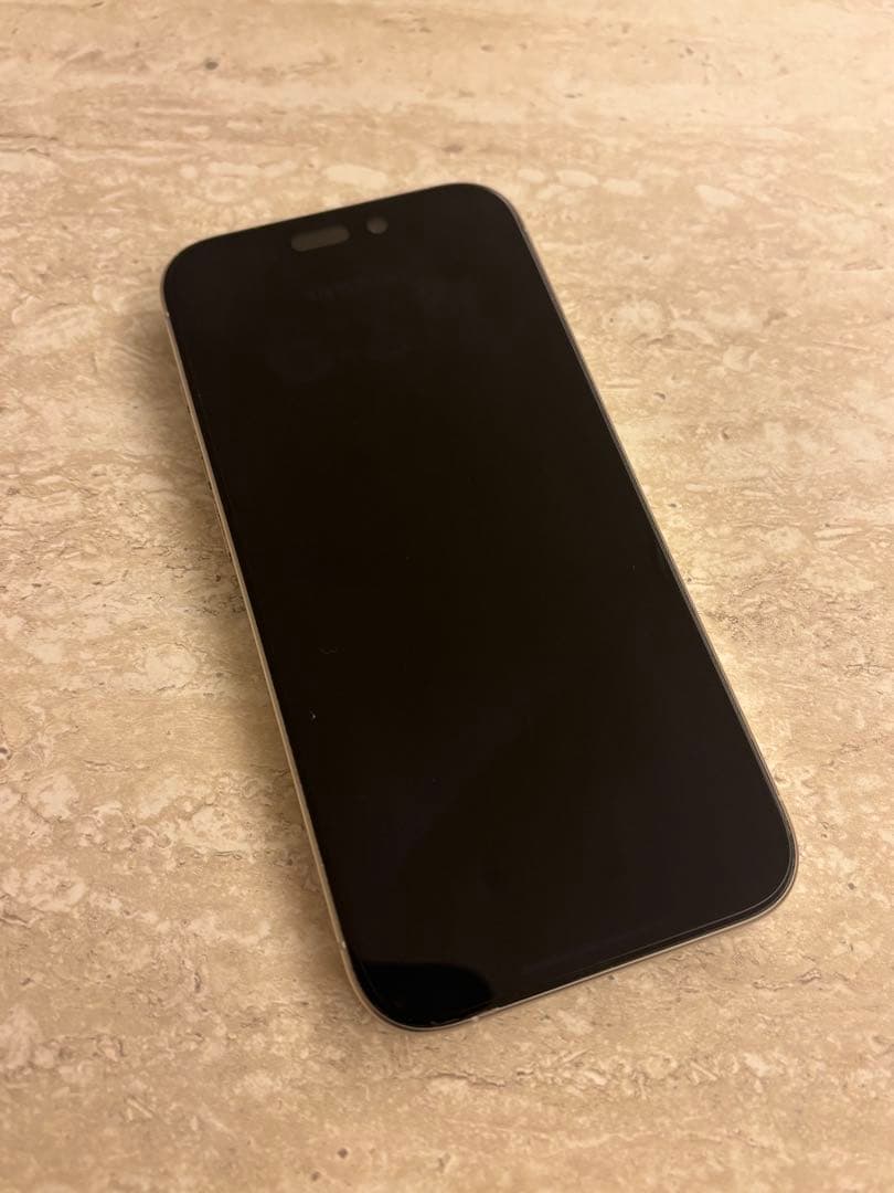 【美品】Apple iPhone15pro 128GB ホワイトチタニウム