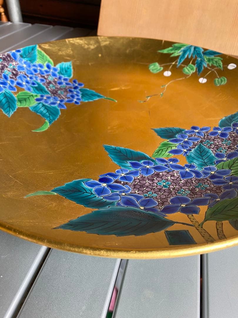 飾り皿　有田焼　金襴手　金箔　紫陽花　伝統工芸　木箱入り