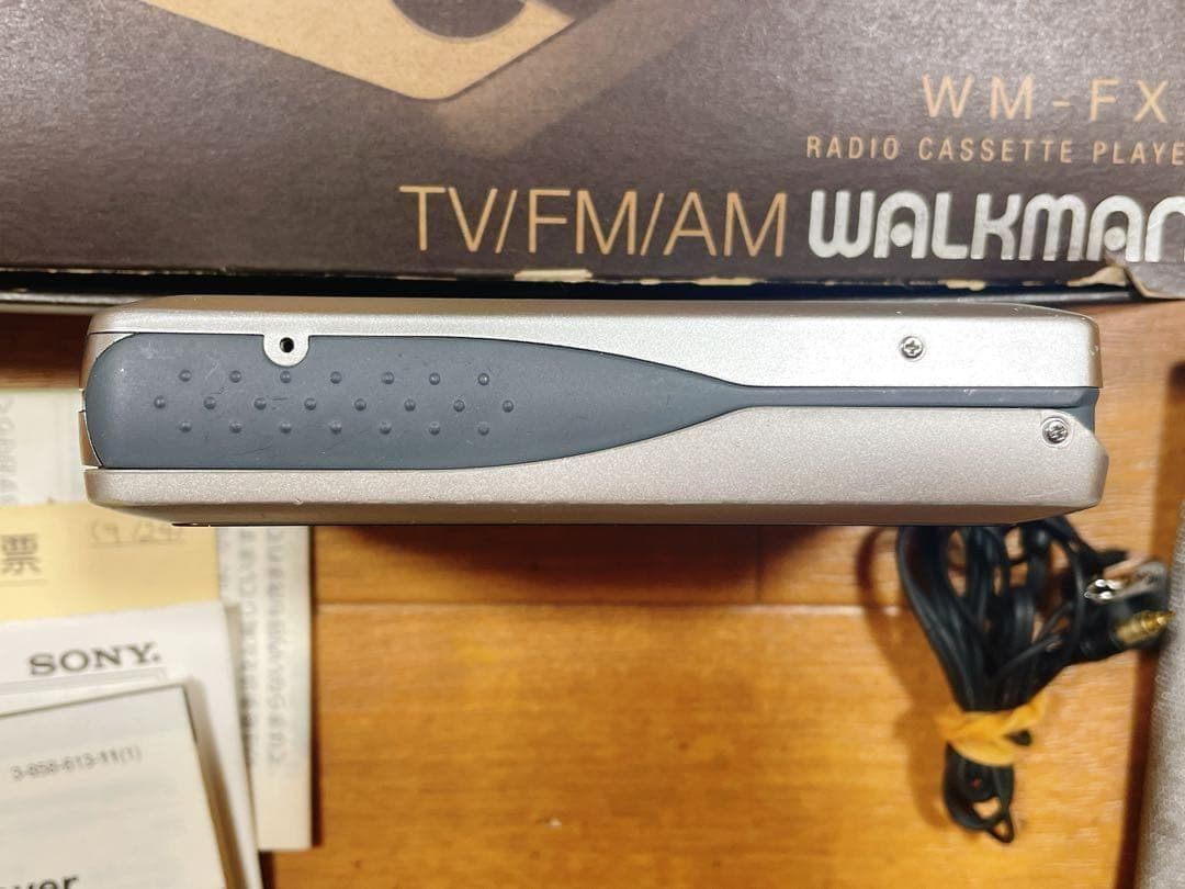 SONY WALKMAN カセットプレーヤー WM-FX5 鏡面 付属品あり