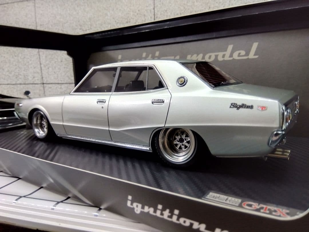 1/18 イグニッション モデル 日産 スカイライン2000 GT-X シルバー