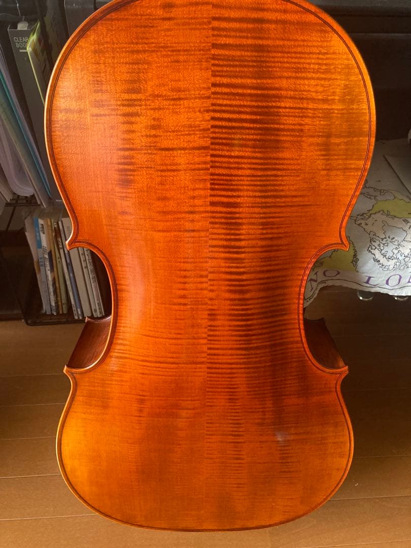チェロ　ジャンク品　本体のみ(弓なし)ケースつき