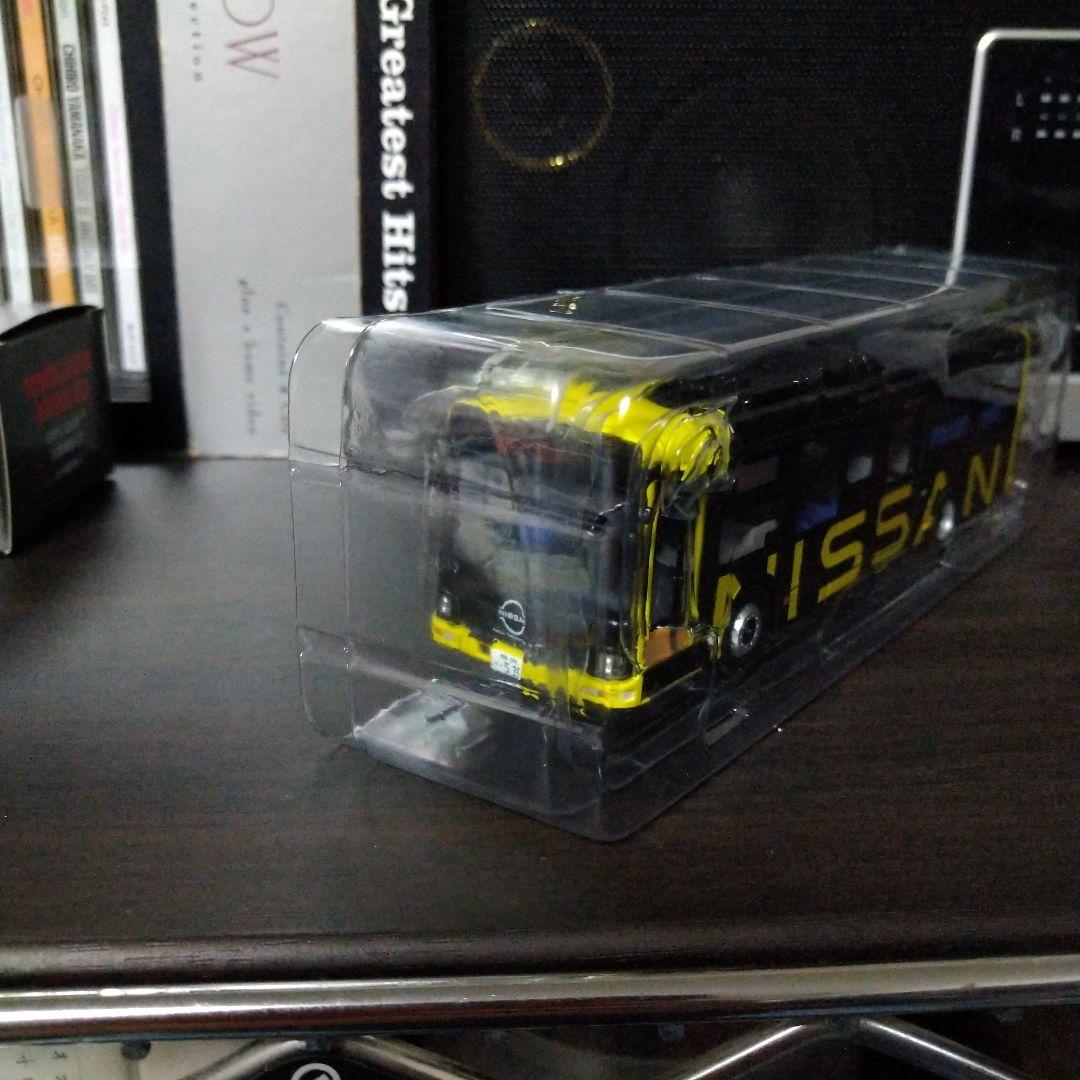 トミカ LV-N245e いすゞエルガ日産送迎バスイエローブラックサイドミラー付