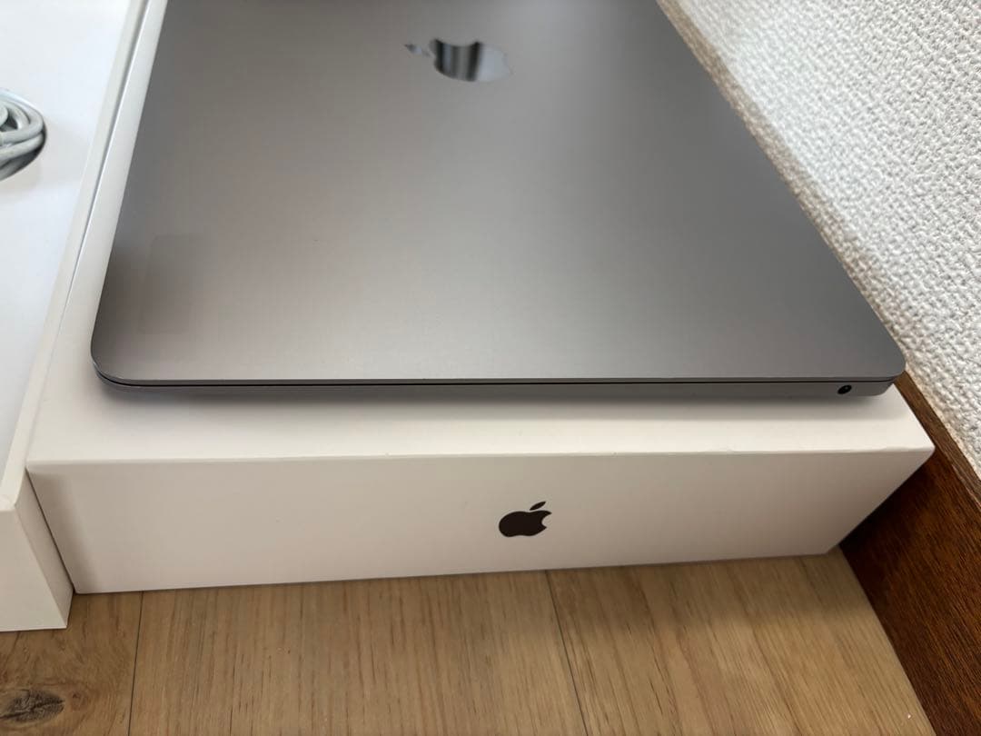 MacBook Air 2020 13インチ　A2179 256GB 8GB