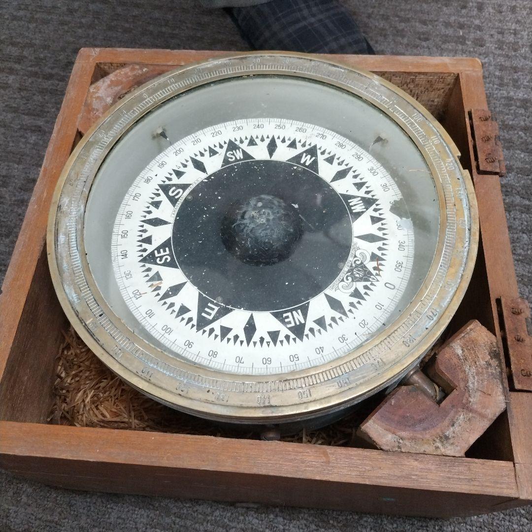 本船で使われた羅針盤