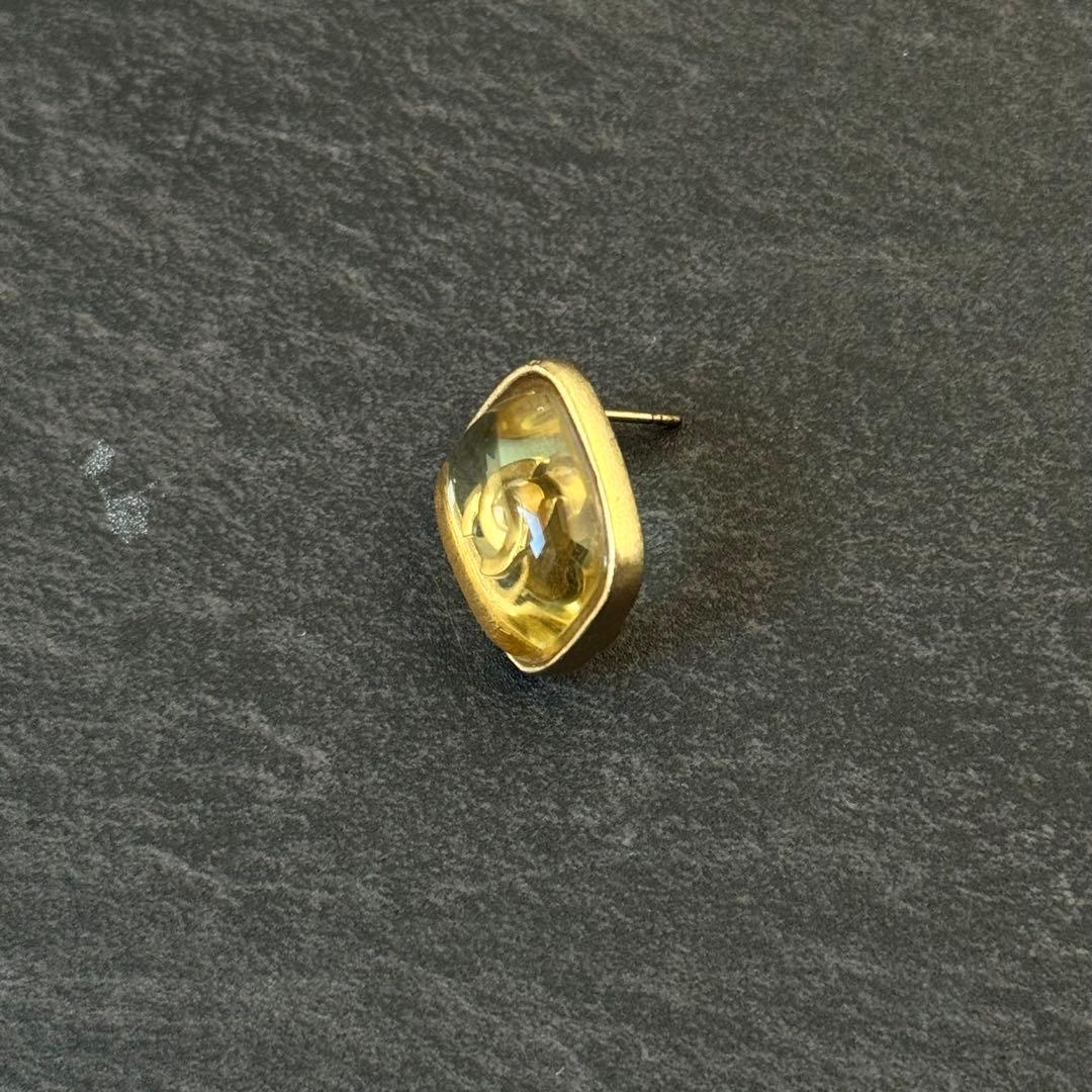 CHANEL シャネル ココ クリア ピアス 片耳 01P