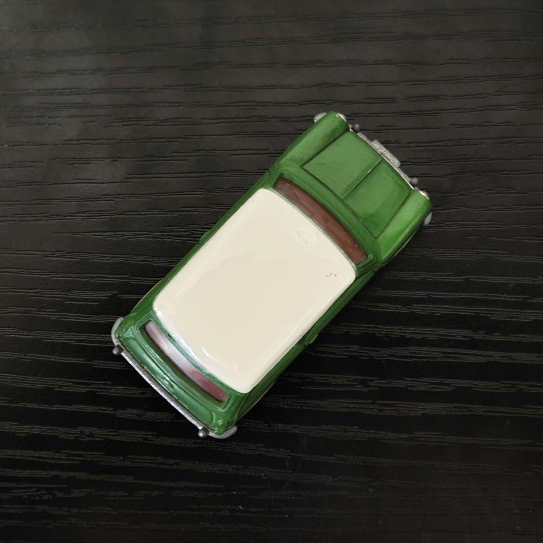 TOMICA　トミカ　ミニクーパー　緑/白色　輸出カラー　箱付き