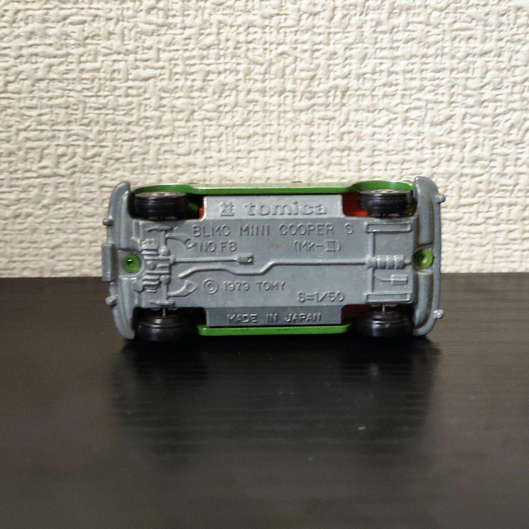 TOMICA　トミカ　ミニクーパー　緑/白色　輸出カラー　箱付き
