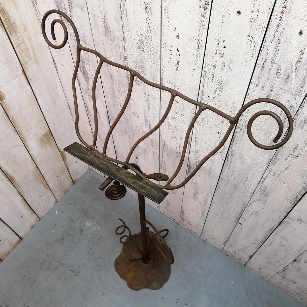 アイアンスタンド　アンティーク　シャビー　看板　メニュー　ディスプレイ