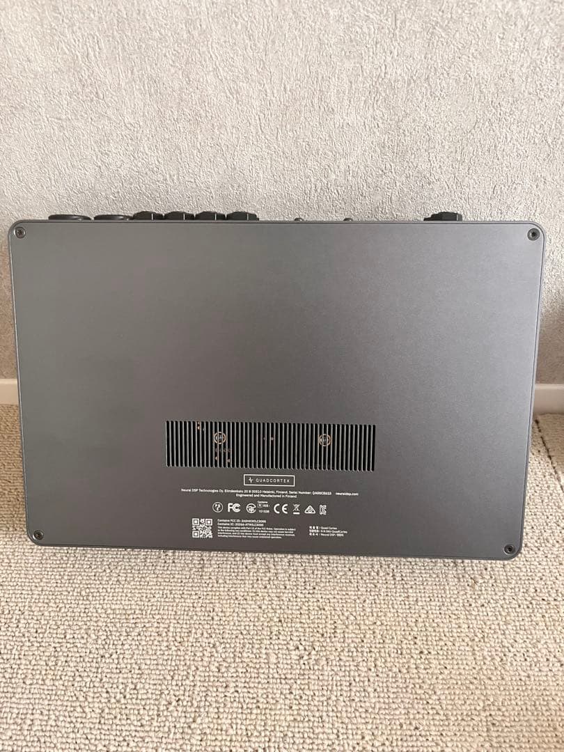 【フィルム付】Neural DSP Quad Cortex クアッドコーテックス