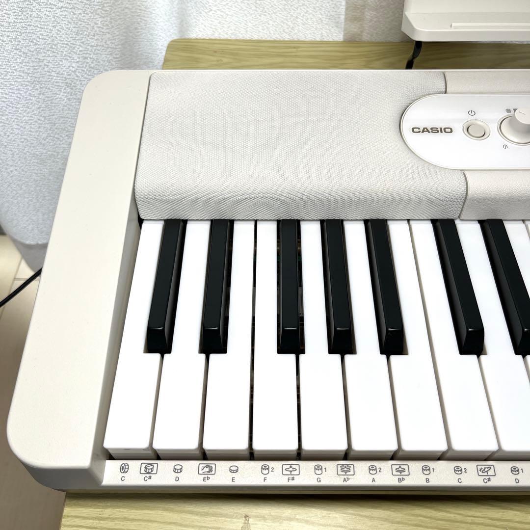 CASIO カシオ キーボード LK-526 光ナビ ACアダプター付き