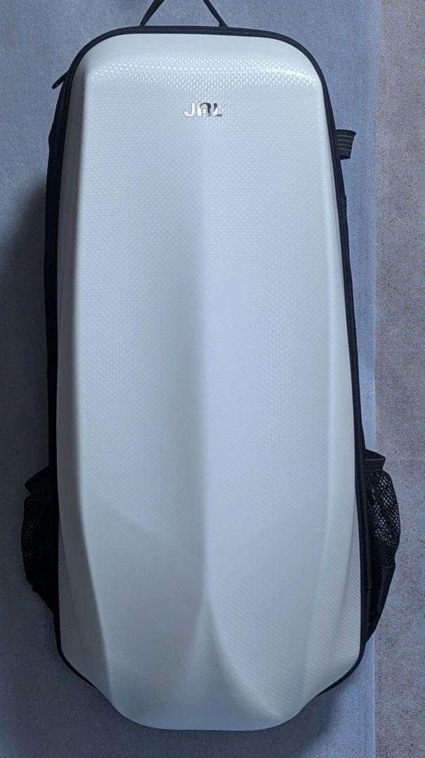 JML バイオリンケース　シェル構造バックパック型　ホワイトカラー