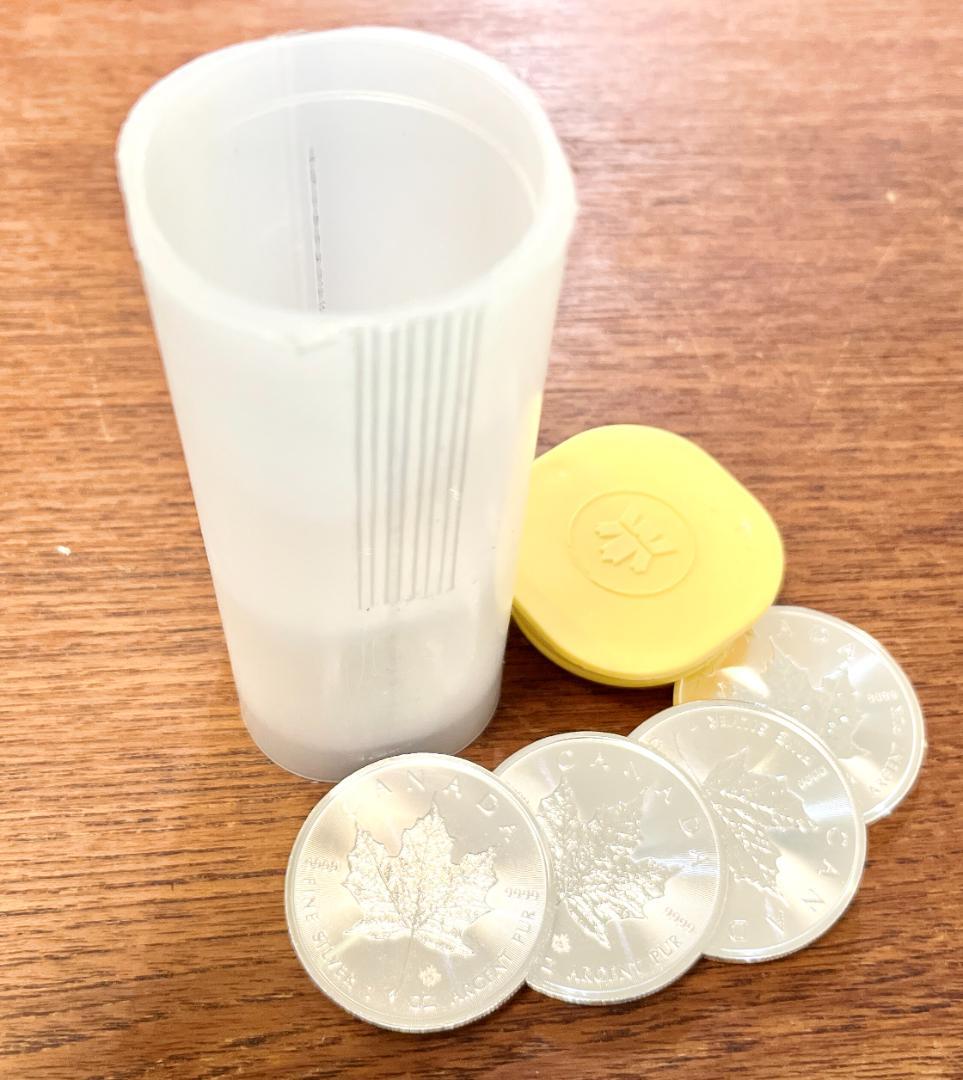 2020 カナダ メイプルリーフ 銀貨 1オンス 38mm クリアケース付きBU