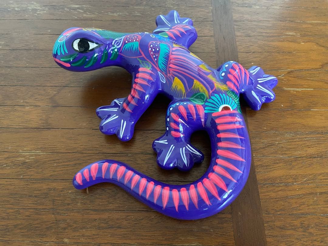 メキシコ オアハカ カラフルなトカゲ型陶器