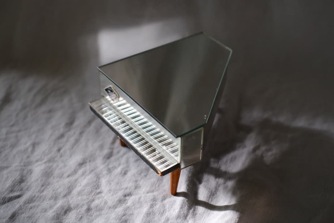 フランスアンティーク｜ガラス張りのジュエリーケース