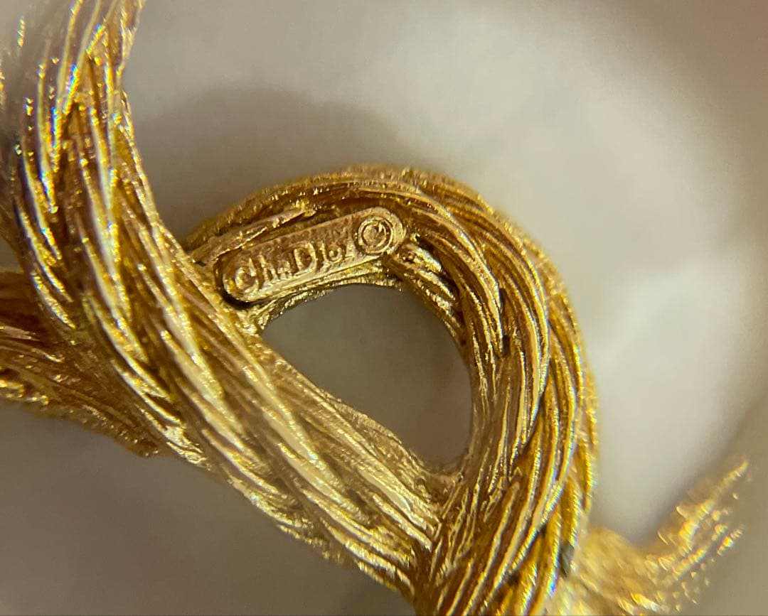 クリスチャンディオール ハートブローチ