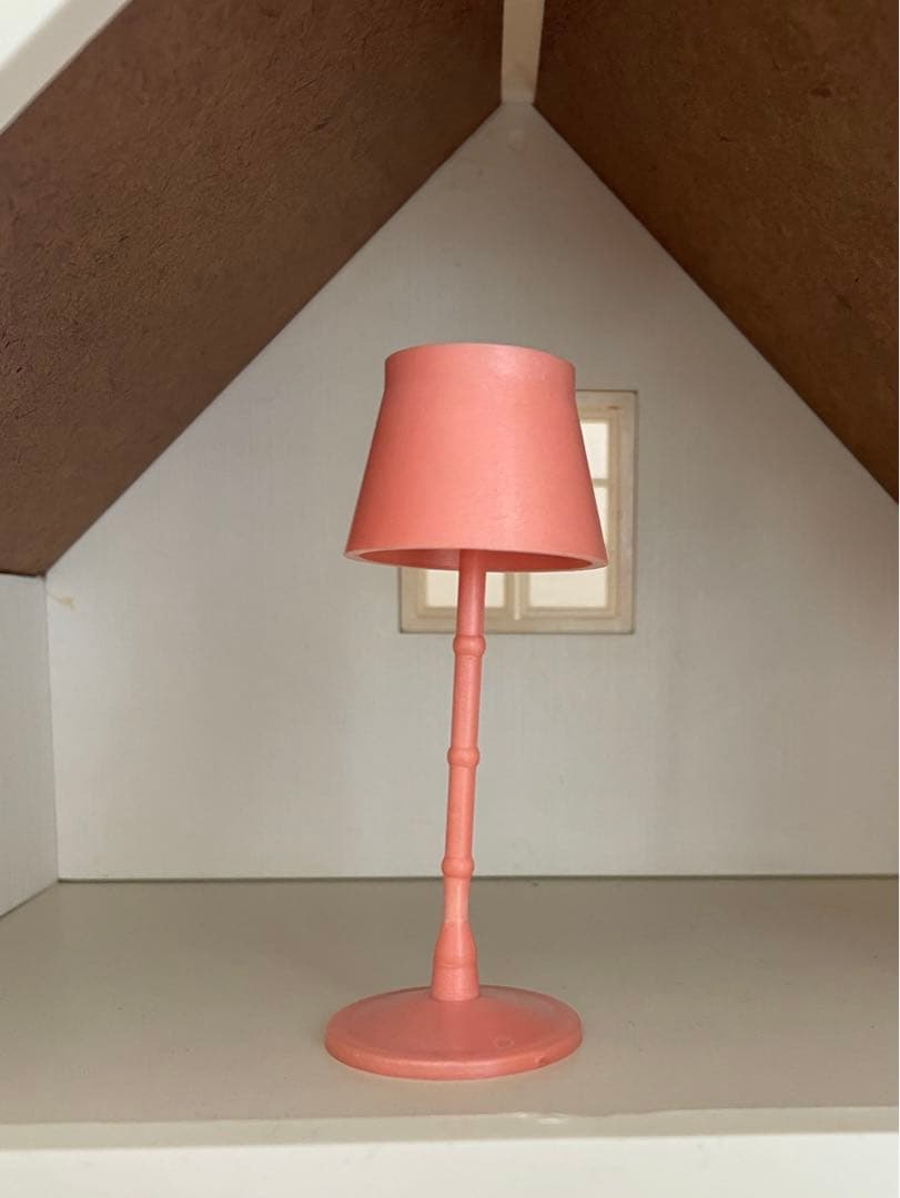 シルバニアファミリー　白いお家　日本製　ピンク色家具　シルバニア　初代シルバニア