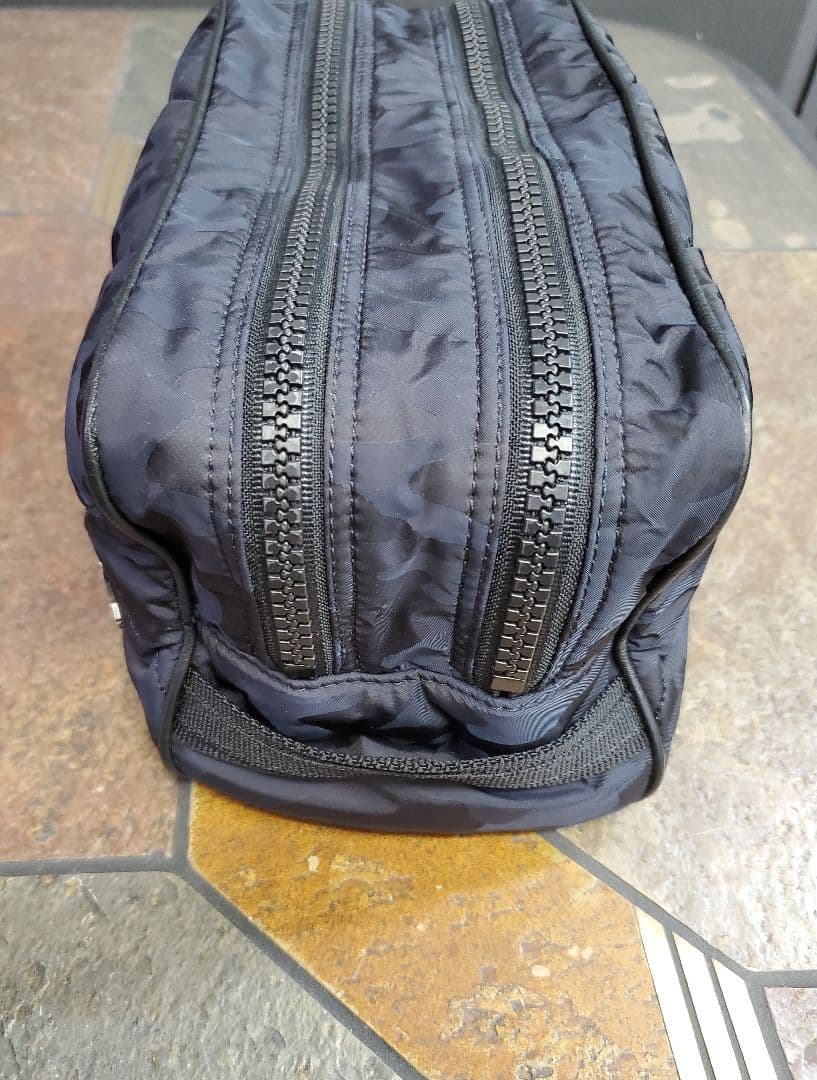 MONCLER モンクレール ナイロン トラベルポーチ ブラック