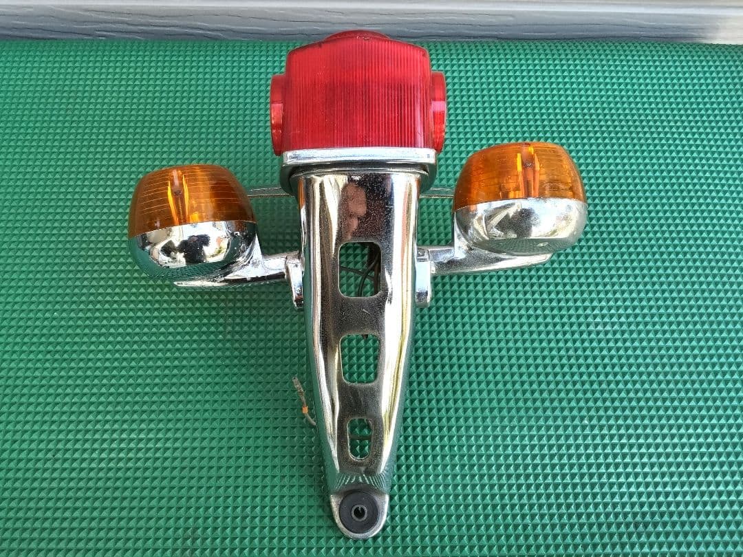 ホンダTL125テールランプ