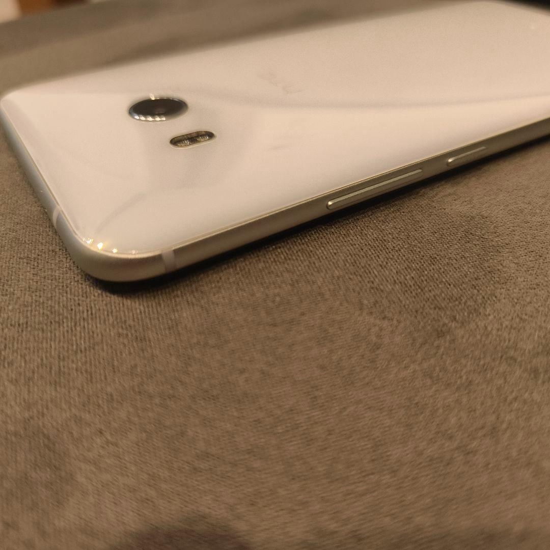 スマートフォン本体 HTC U11 64G/4G