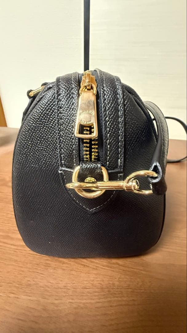 COACH ブラックレザー ハンドバッグ