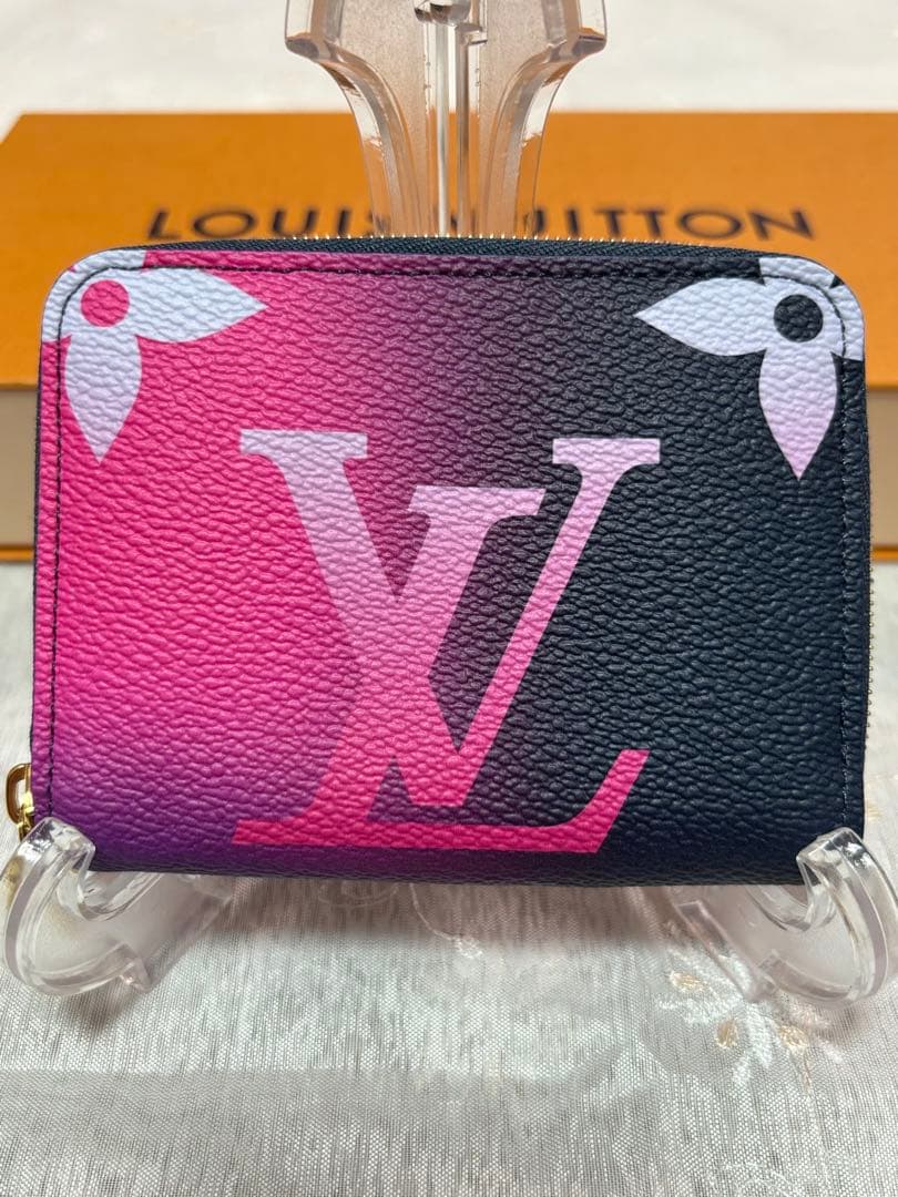 よし様最終ルイヴィトン スプリングインザシティミッドナイトフューシャパース