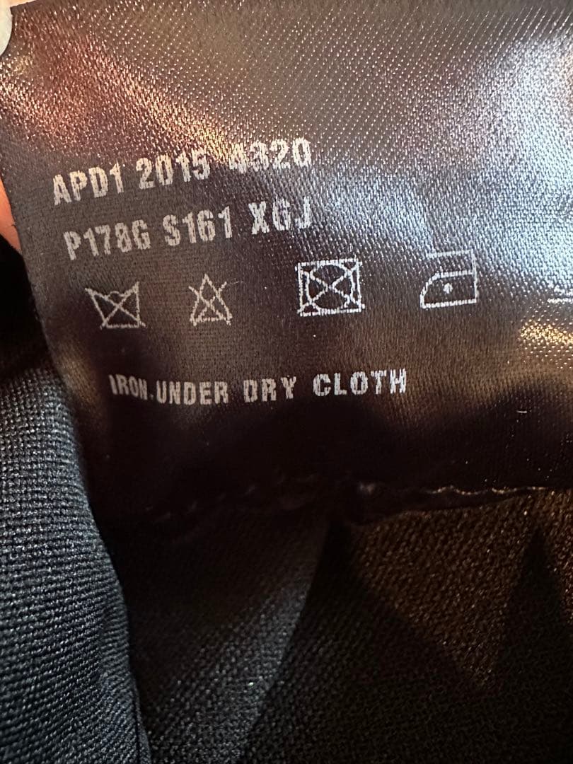 PRADA プラダ　プリーツスカート　38サイズ