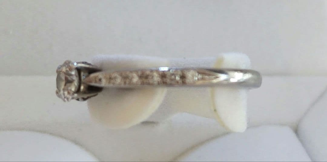 【即購入可】スタージュエリー大粒ダイヤモンドリングPt（プラチナ950）　１２号