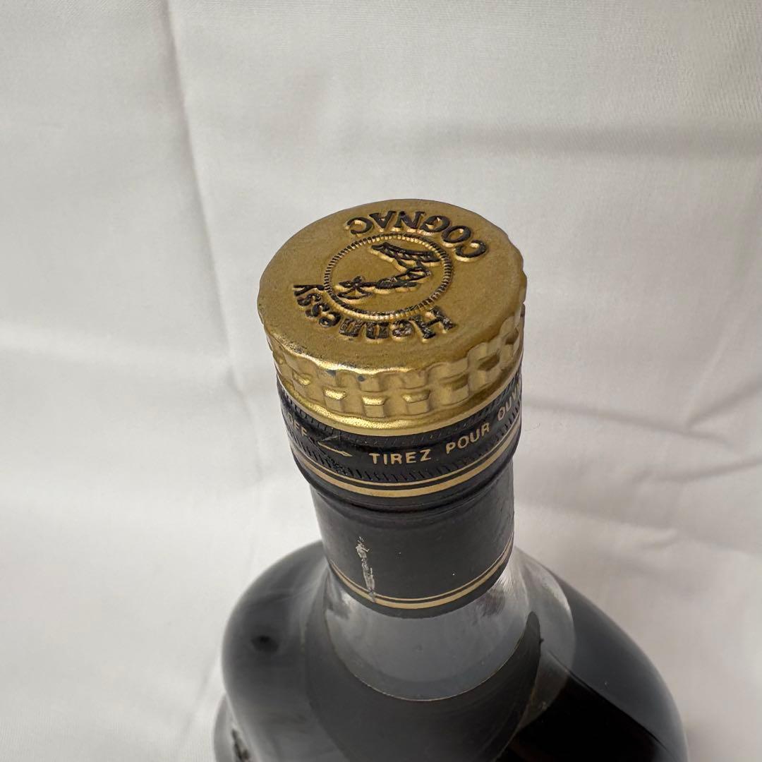 【新品未開栓】ヘネシー XO コニャック 700ml 金キャップ 古酒/送料込み