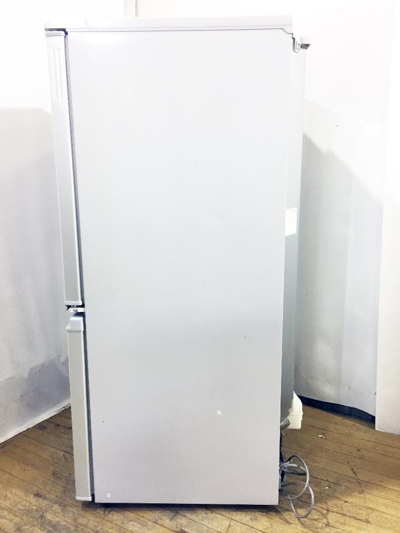 送料無料◆SHARP 137L 冷蔵庫【♦SJ-14T-S】