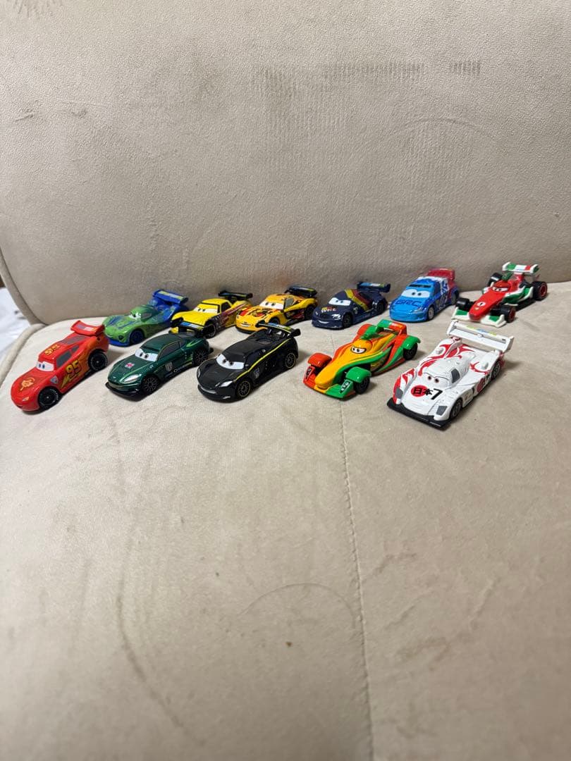 カーズ　マテル　トミカ　まとめセット　80台越え 被りなし