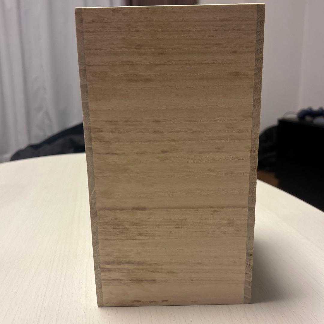 ウイスキー空瓶　響、白州、マッカラン、山崎