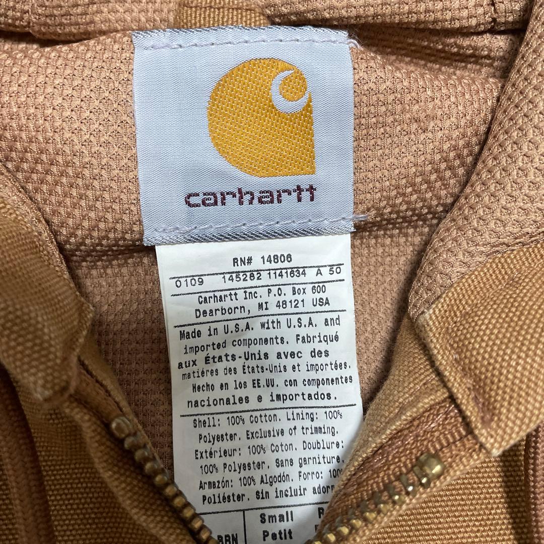 Carhartt デトロイトジャケット　フード付き