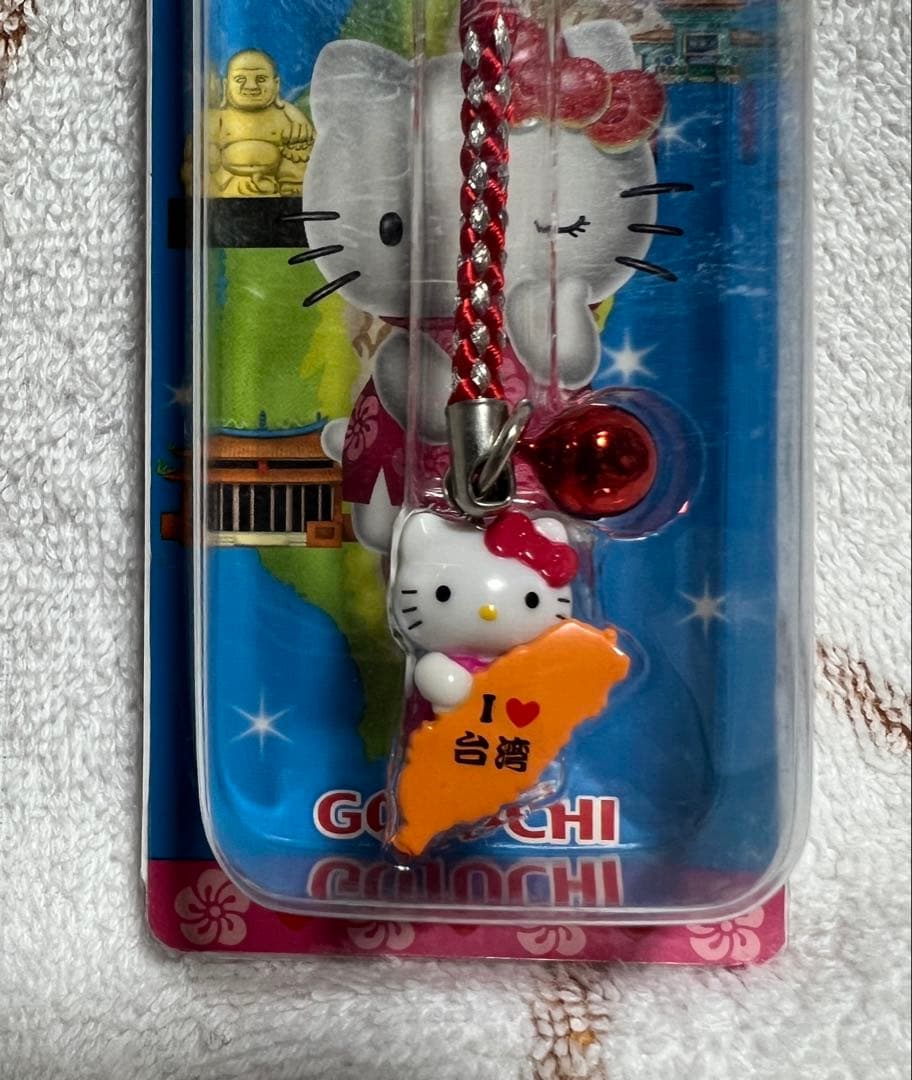 台湾・キティちゃん ご当地ストラップ(根付け)3品 【美品・レア品・希少】
