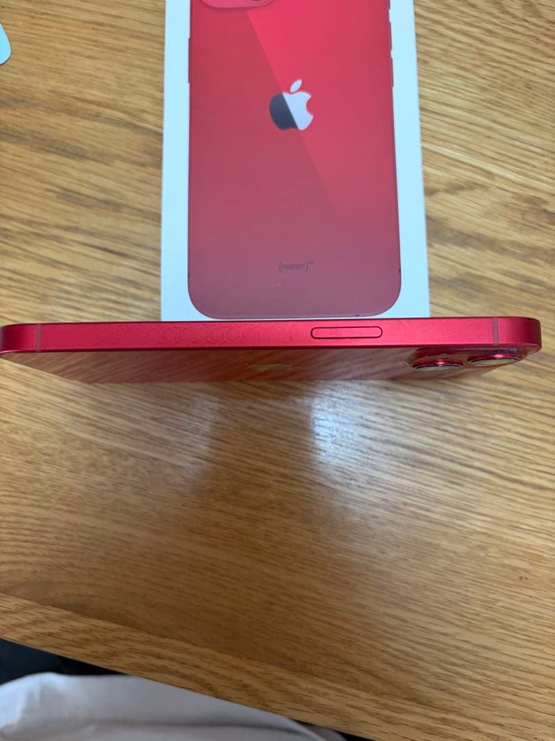 【美品】iPhone 13 (PRODUCT)RED 256GB SIMフリー