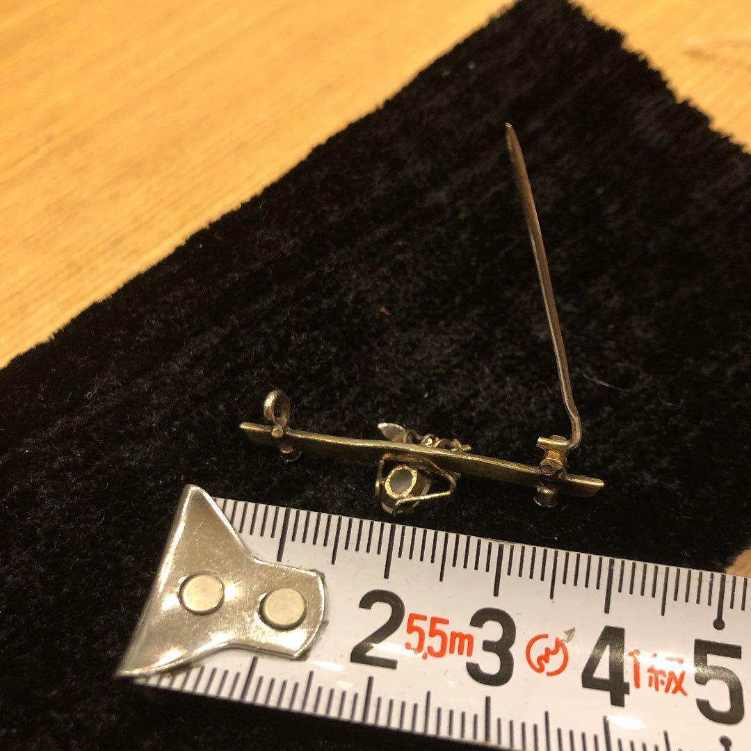 おっとと☺︎ 値下げ、即買いok様 アンティーク　オパールシードパール蝶のブローチ