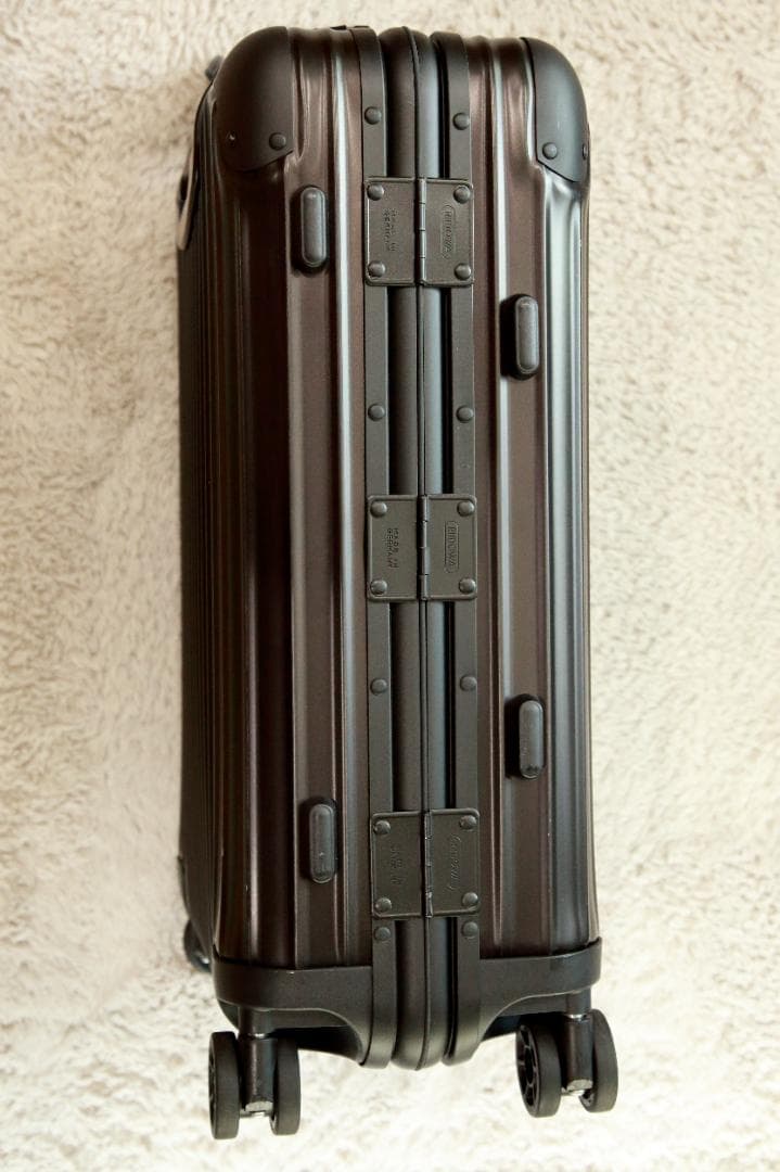 RIMOWA ステルス ルフトハンザ アルミ ブラック 32L 4輪