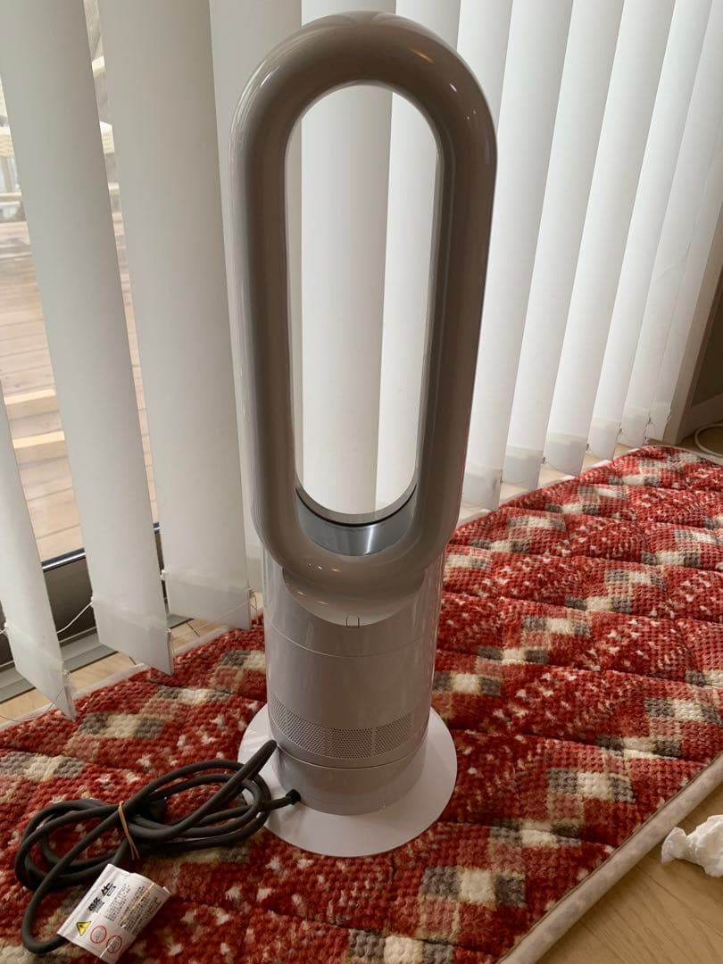 Dyson hot+cool 冷暖房機能付き扇風機AM09
