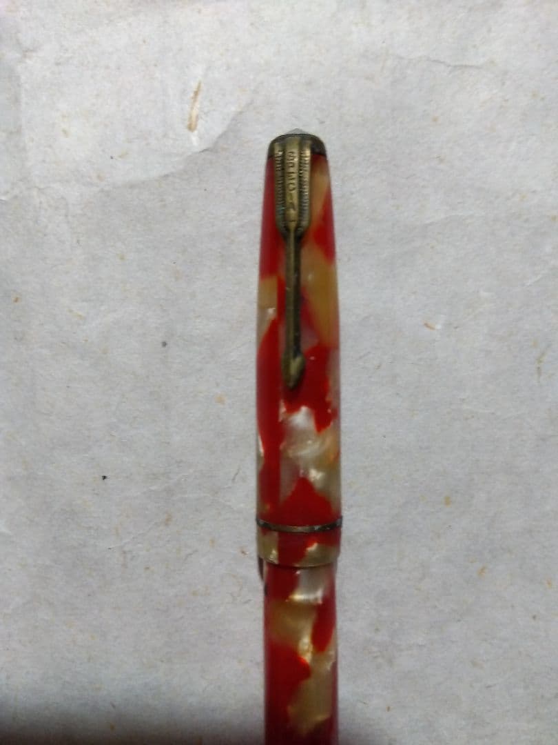 ♪レトロ万年筆　セルロイド　金魚柄