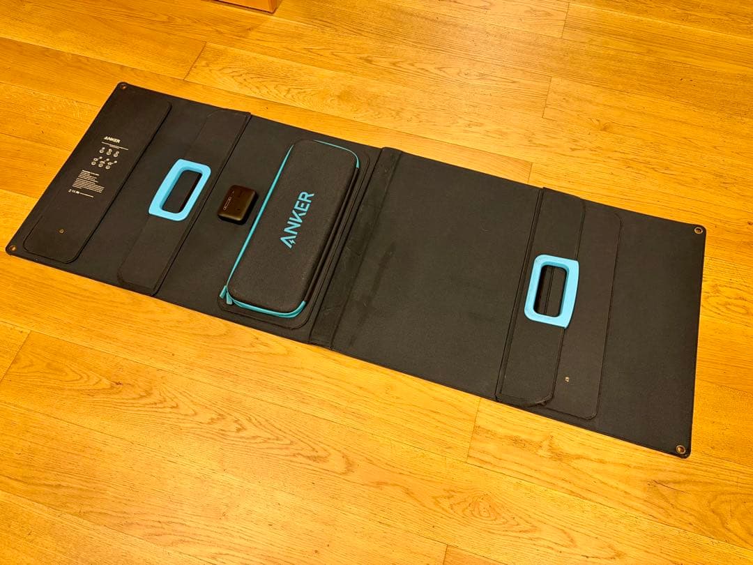 発電機・ポータブル電源 Anker PowerSolar 3-Port 100W