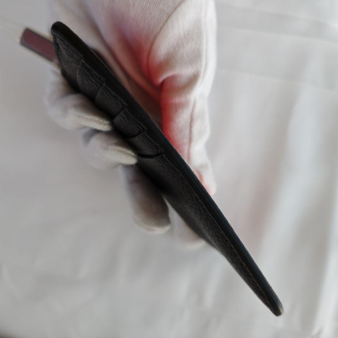 新品未使用品 クリスチャンルブタン カード ケース フラグメントケース