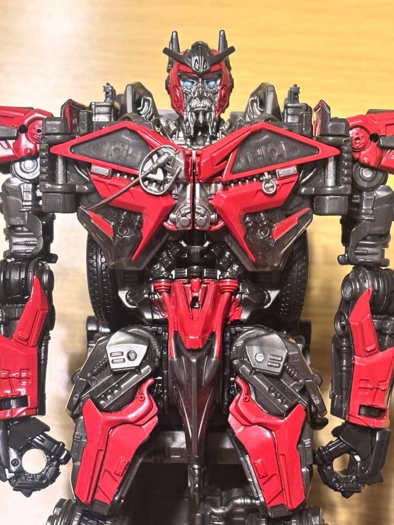 トランスフォーマー　センチネルプライム　SS-49