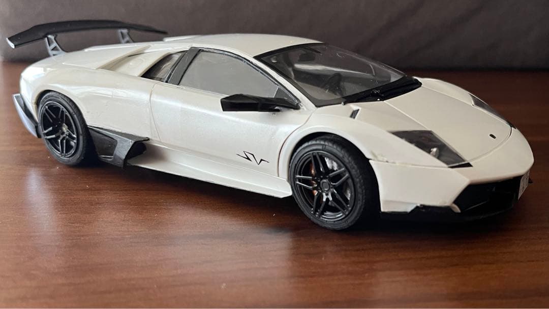 ランボルギーニ・ムルシエラゴLP670-4 SV