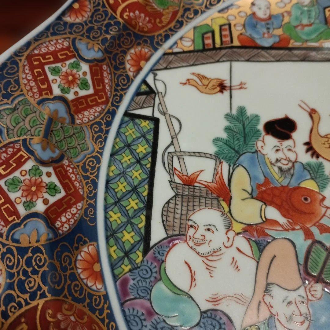 八角形の伝統的な絵柄陶器皿