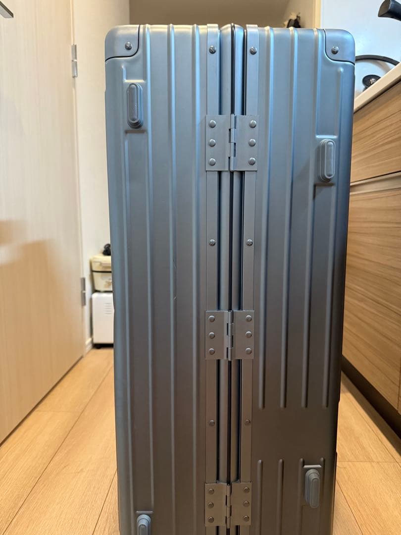 イノベータースーツケース96L Sadona Sage Grey 使用一回のみ‼️