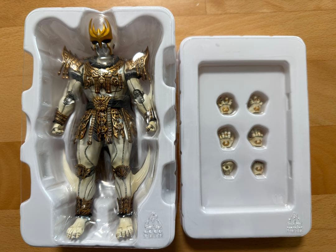 仮面ライダー フィギュアーツ SHFiguarts ン・ダグバ・ゼバ 真骨頂