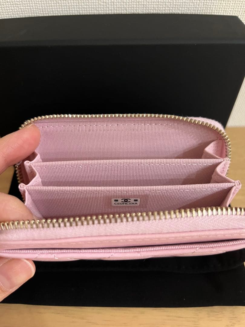 CHANEL ピンク ケース