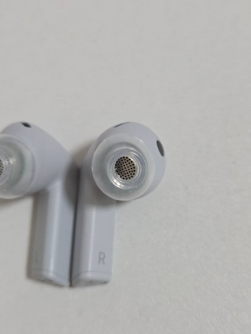 Samsung Galaxy Buds3 FE グレー